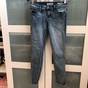 Stonewashed Guess Jeans